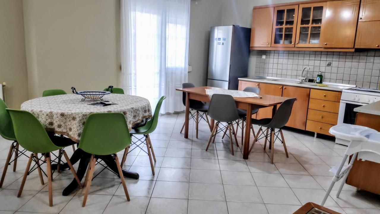 Ourania Luxury Apartment Керамоті Екстер'єр фото